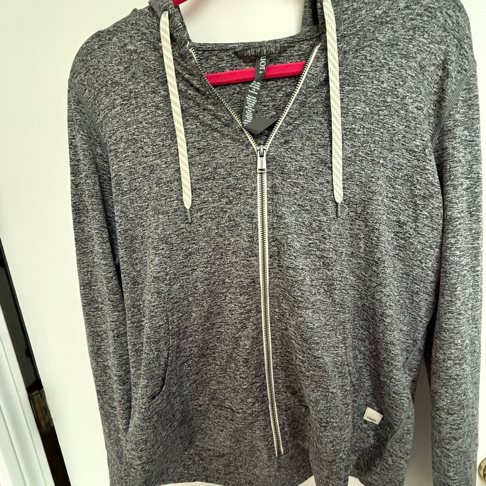 Vuori Women’s Heather Gray Zip-Up Hoodie
